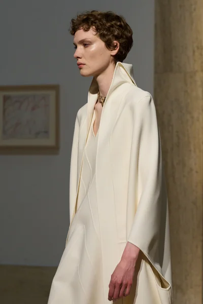 Look 36